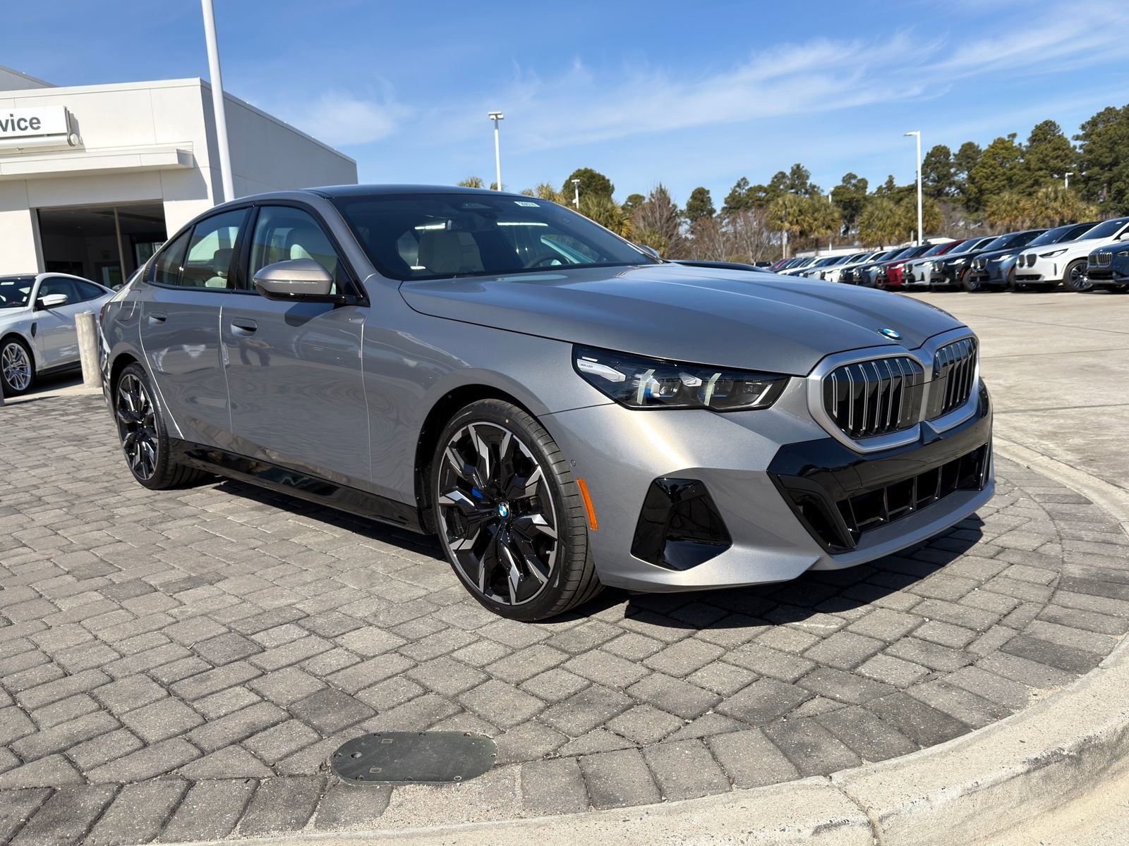 New 2026 BMW 530i w/ M Sport Package image 7