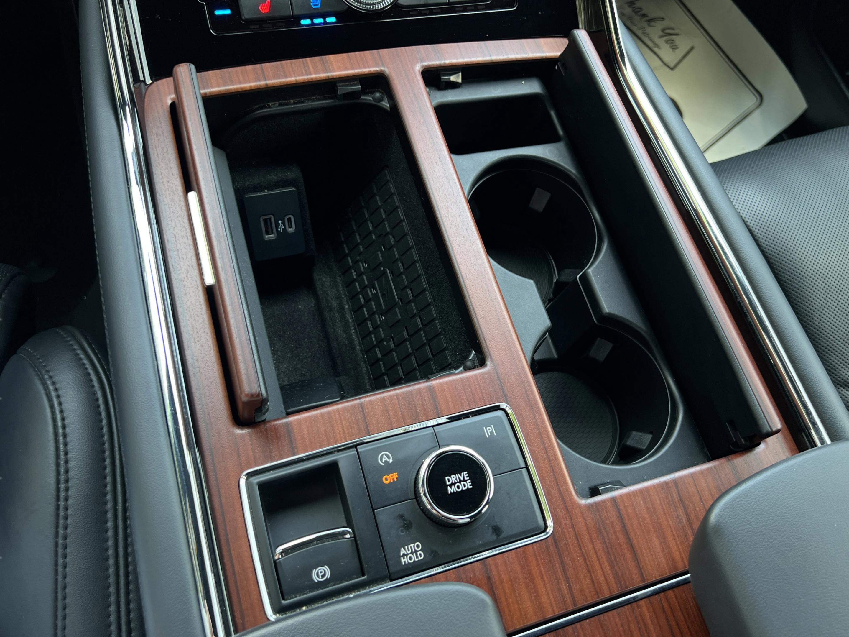 Used 2023 Lincoln Navigator Reserve AWD/4WD image 19