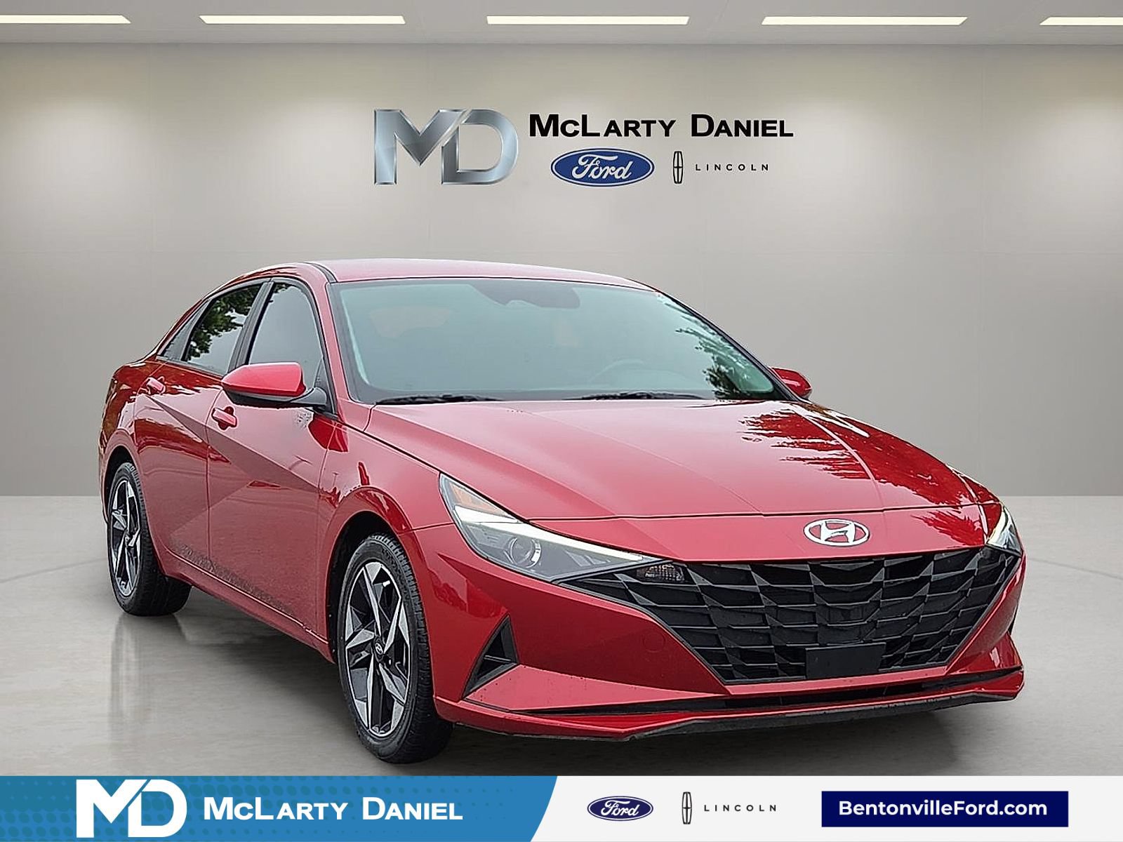 Used 2023 Hyundai Elantra SEL w/ Convenience Package FWD image 1