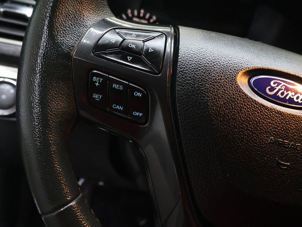 Used 2019 Ford Explorer XLT FWD image 20
