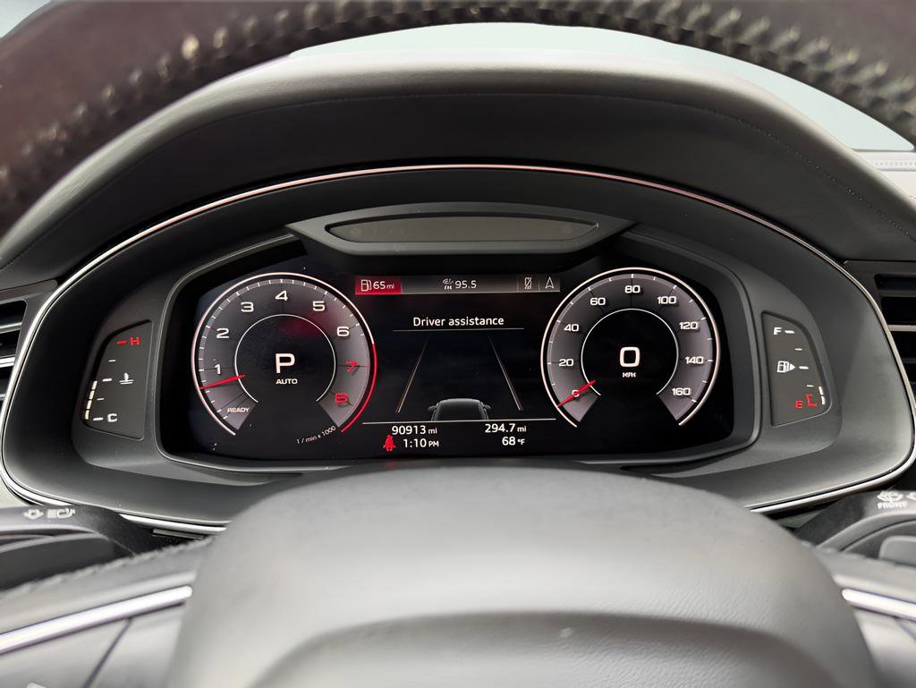 Used 2019 Audi Q8 Prestige w/ Luxury Package image 42