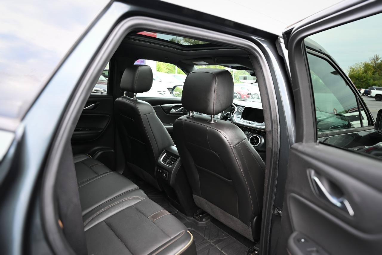 Used 2020 Chevrolet Blazer Premier w/ Driver Confidence II Package AWD/4WD image 15