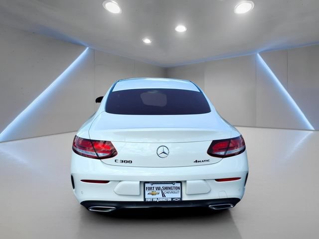 Used 2023 Mercedes-Benz C 300 4MATIC Coupe image 4