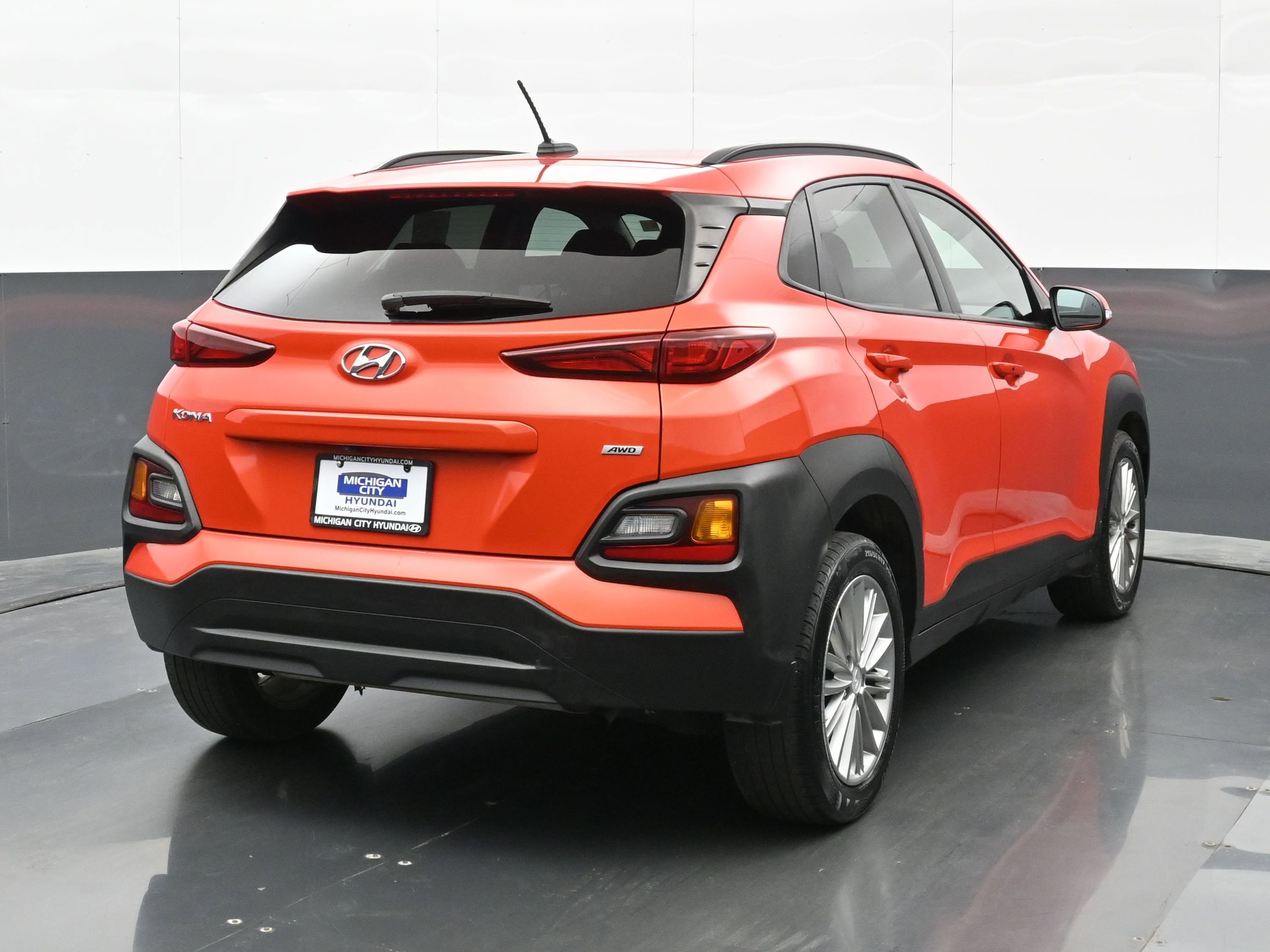 Used 2019 Hyundai Kona SEL AWD/4WD image 4