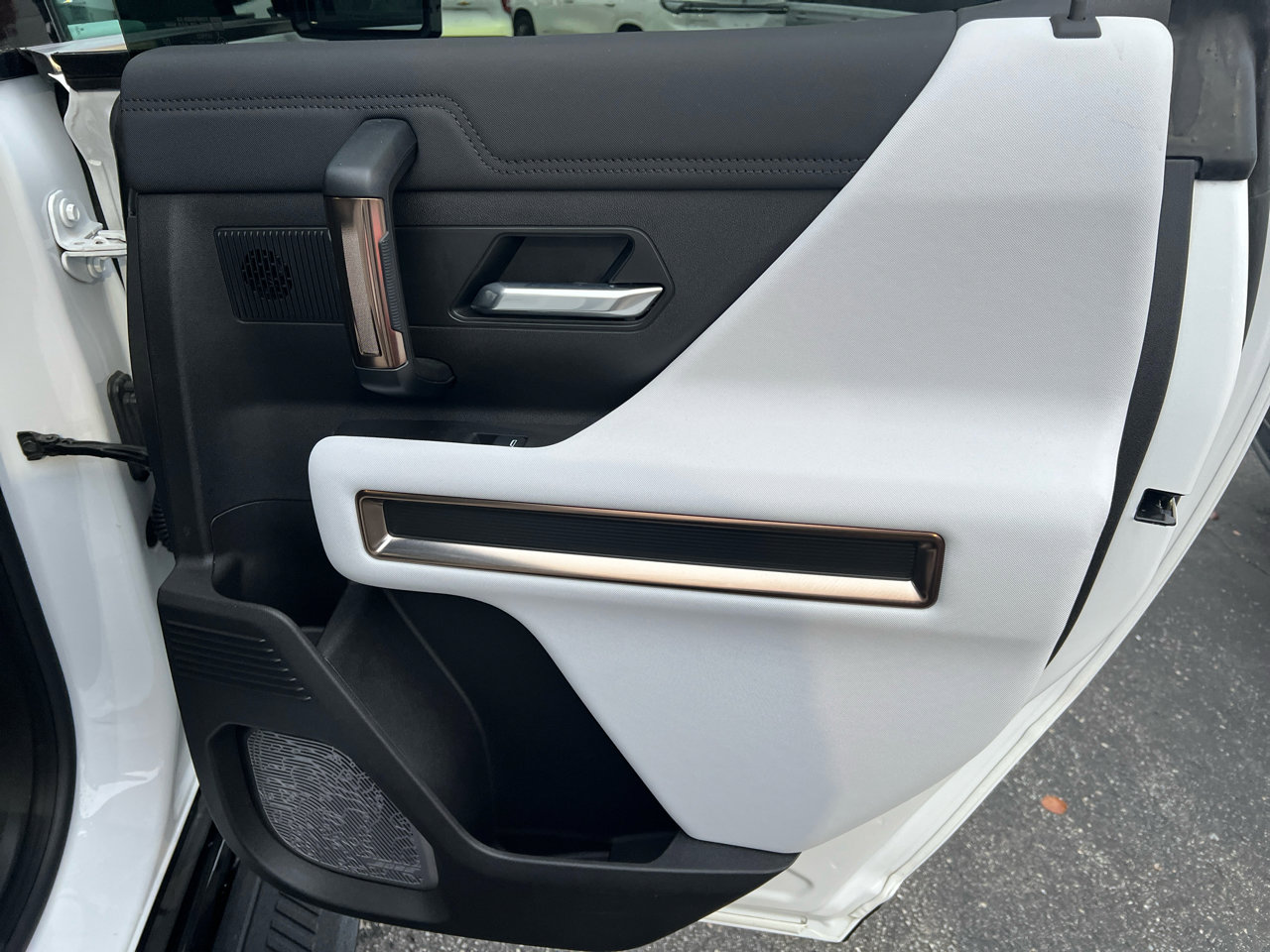 Used 2025 GMC Hummer EV 3X image 17