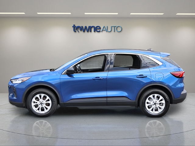 Certified 2023 Ford Escape Active AWD/4WD image 4