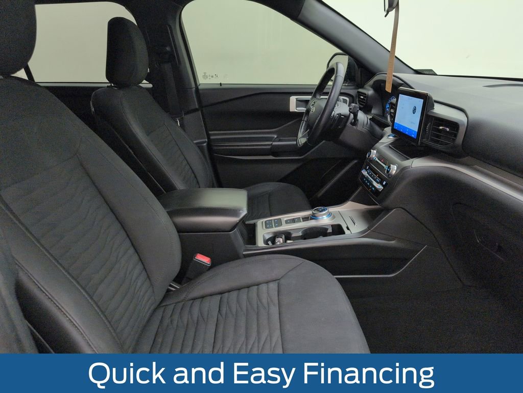 Used 2020 Ford Explorer XLT w/ Class III Trailer Tow Package image 15