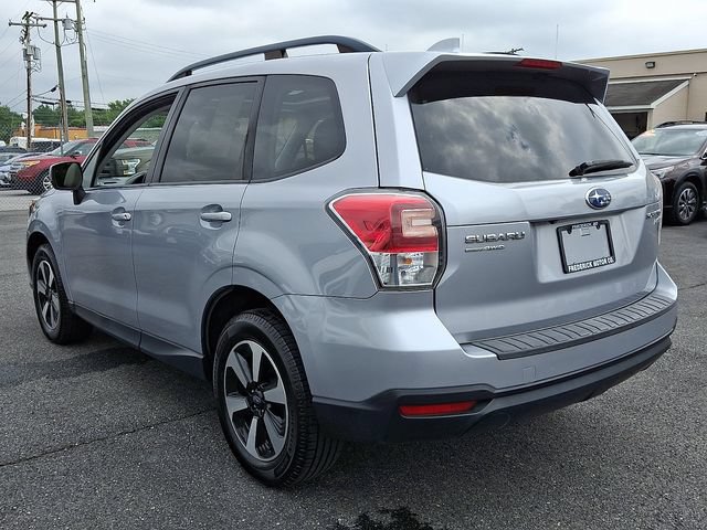 Used 2017 Subaru Forester 2.5i Premium w/ Popular Package #2A AWD/4WD image 5