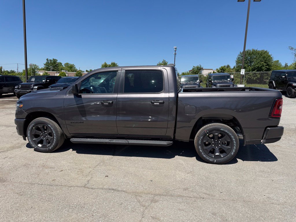 New 2026 RAM 1500 Express AWD/4WD image 10