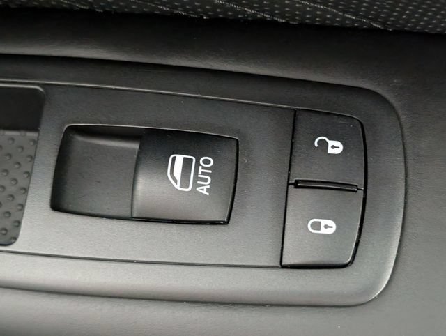 Used 2018 Jeep Grand Cherokee SRT AWD/4WD image 36