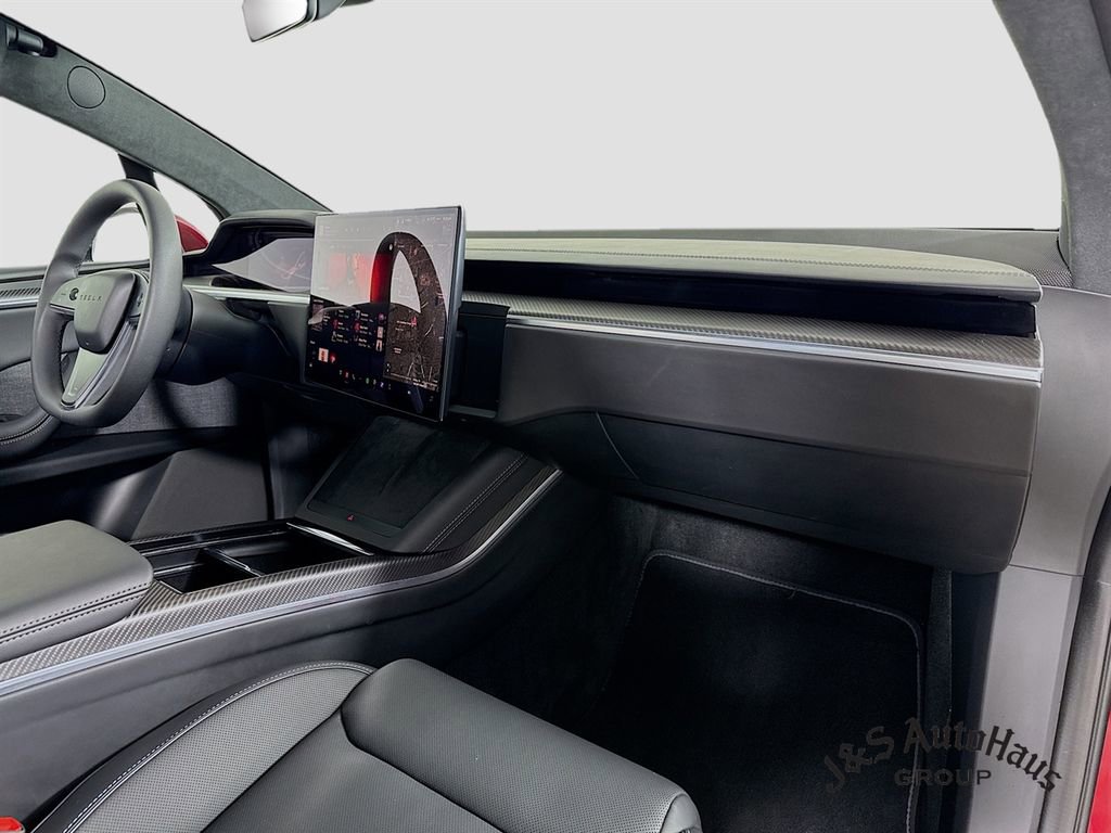 Used 2025 Tesla Model X Plaid image 37