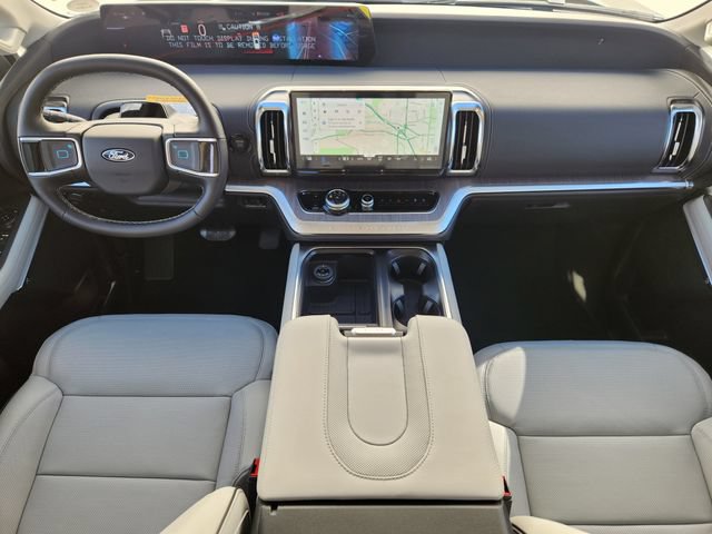 New 2026 Ford Expedition Max Platinum w/ Platinum Ultimate Package AWD/4WD image 11