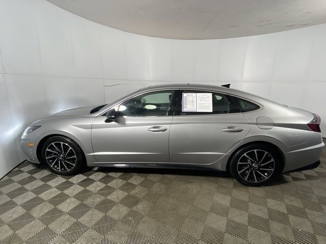 Used 2020 Hyundai Sonata SEL Plus w/ Tech Package image 2