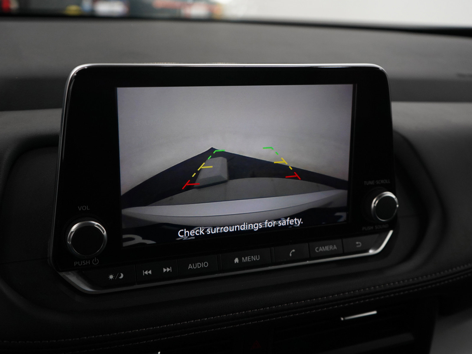 Used 2024 Nissan Rogue SV image 20