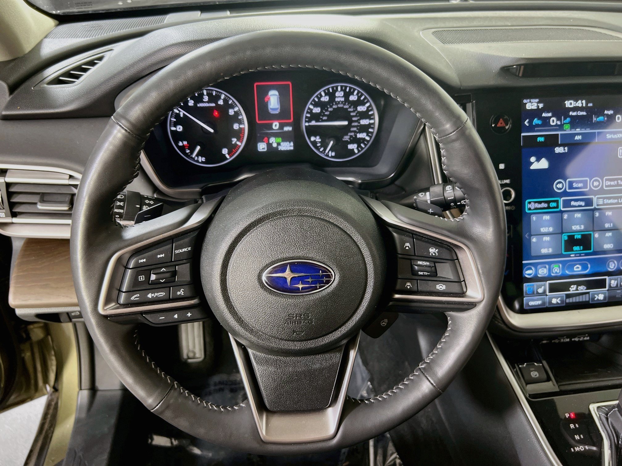 Used 2023 Subaru Outback Touring AWD/4WD image 11