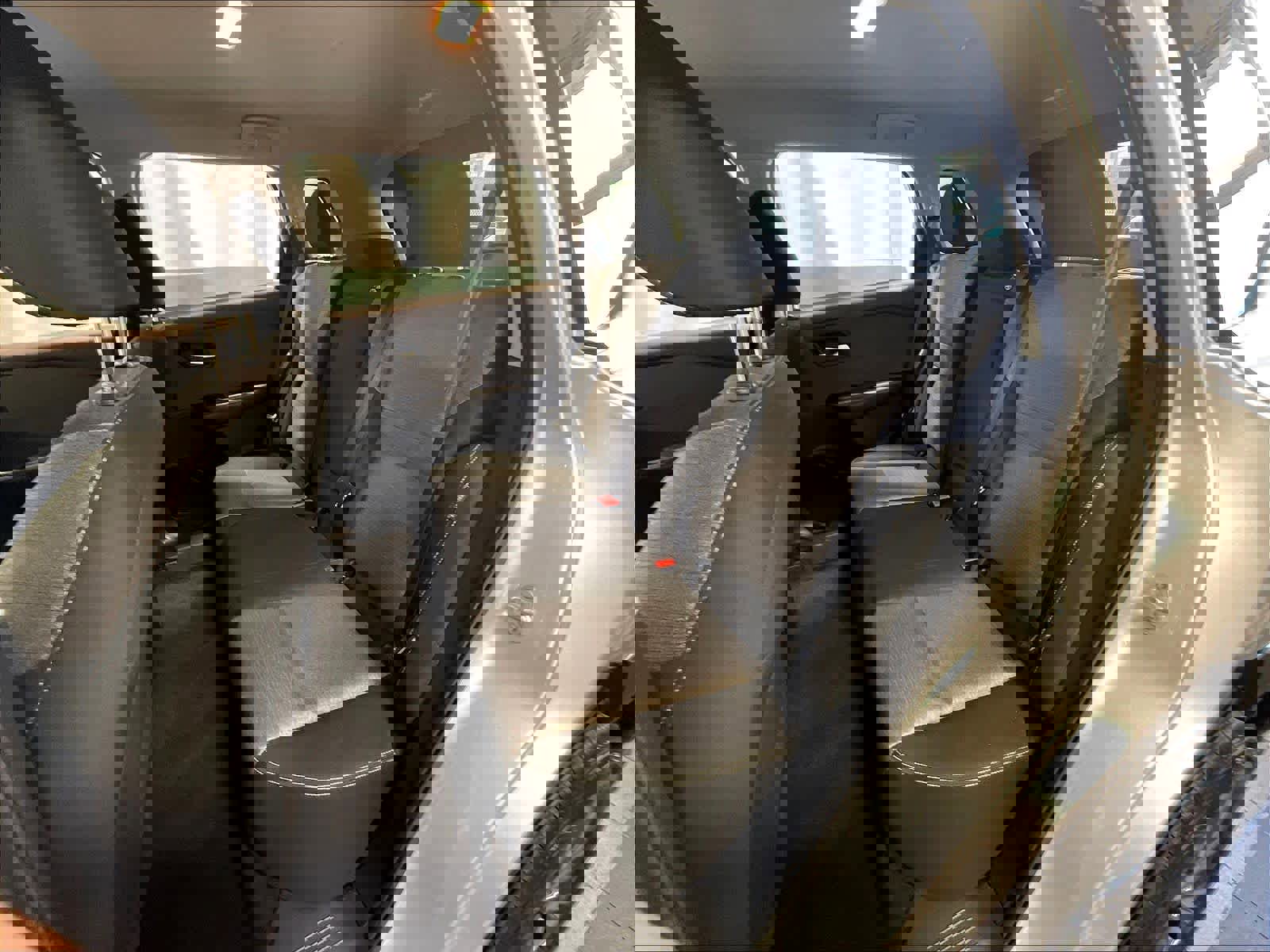 Certified 2023 Nissan Rogue SV image 15