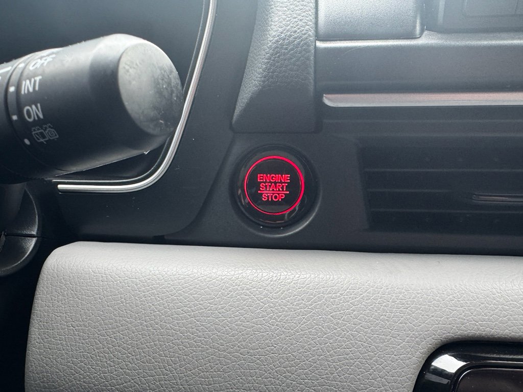 Used 2024 Honda Pilot LX image 27