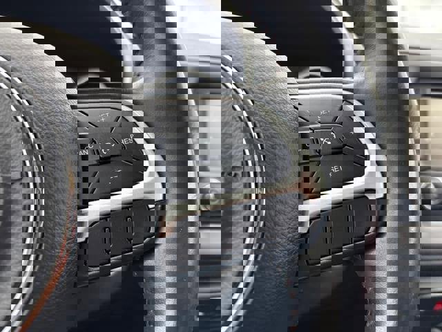 Used 2018 Jeep Compass Latitude w/ Cold Weather Group image 20