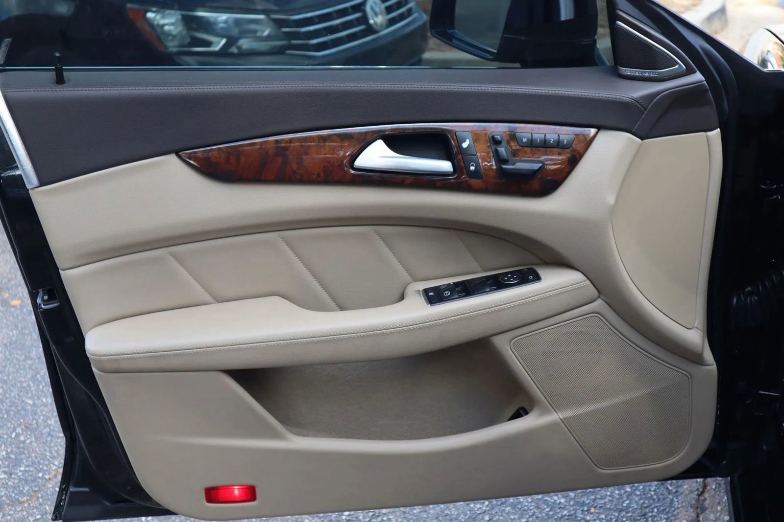 Used 2014 Mercedes-Benz CLS 550 image 12