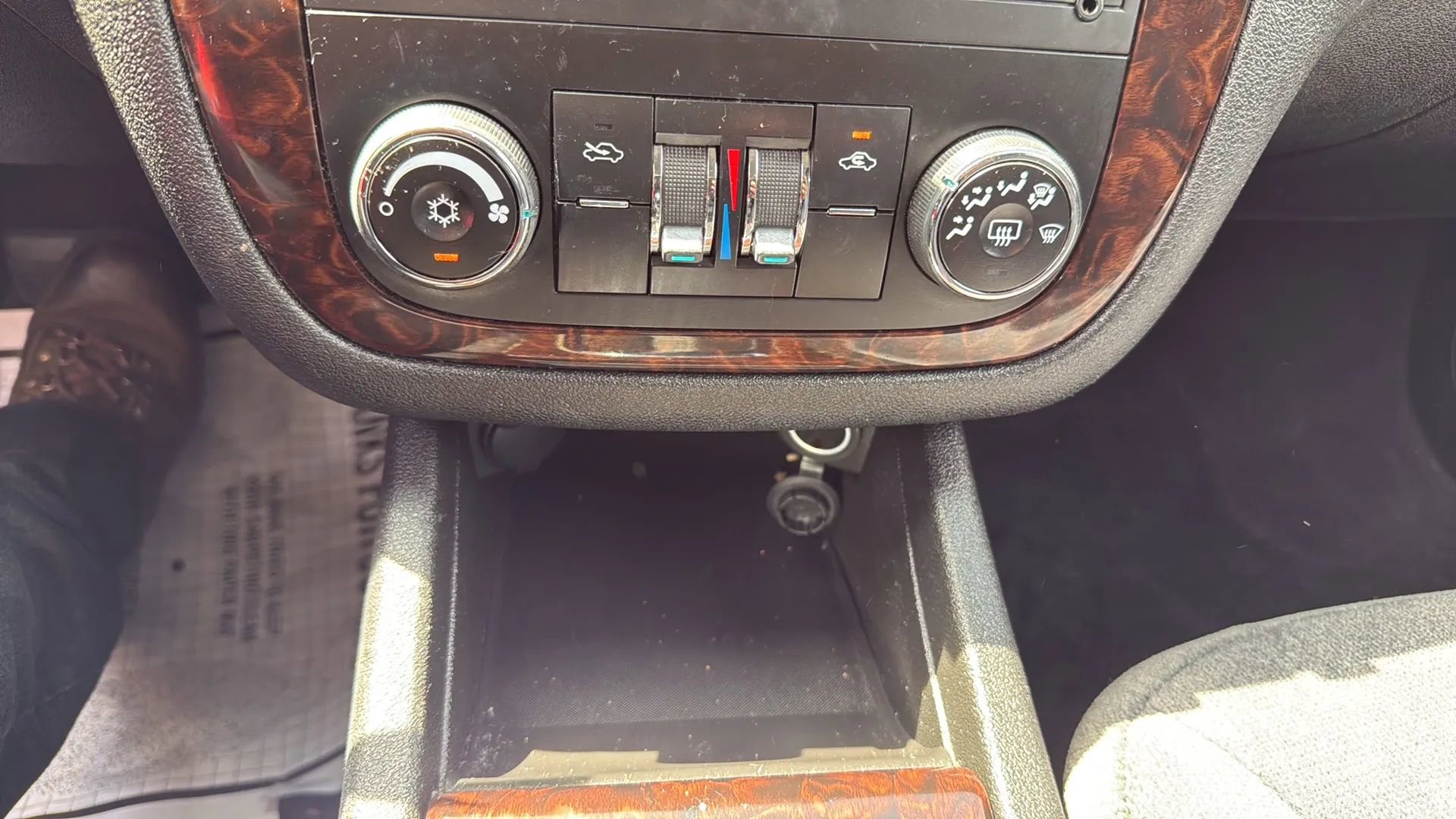 Used 2016 Chevrolet Impala LT image 19