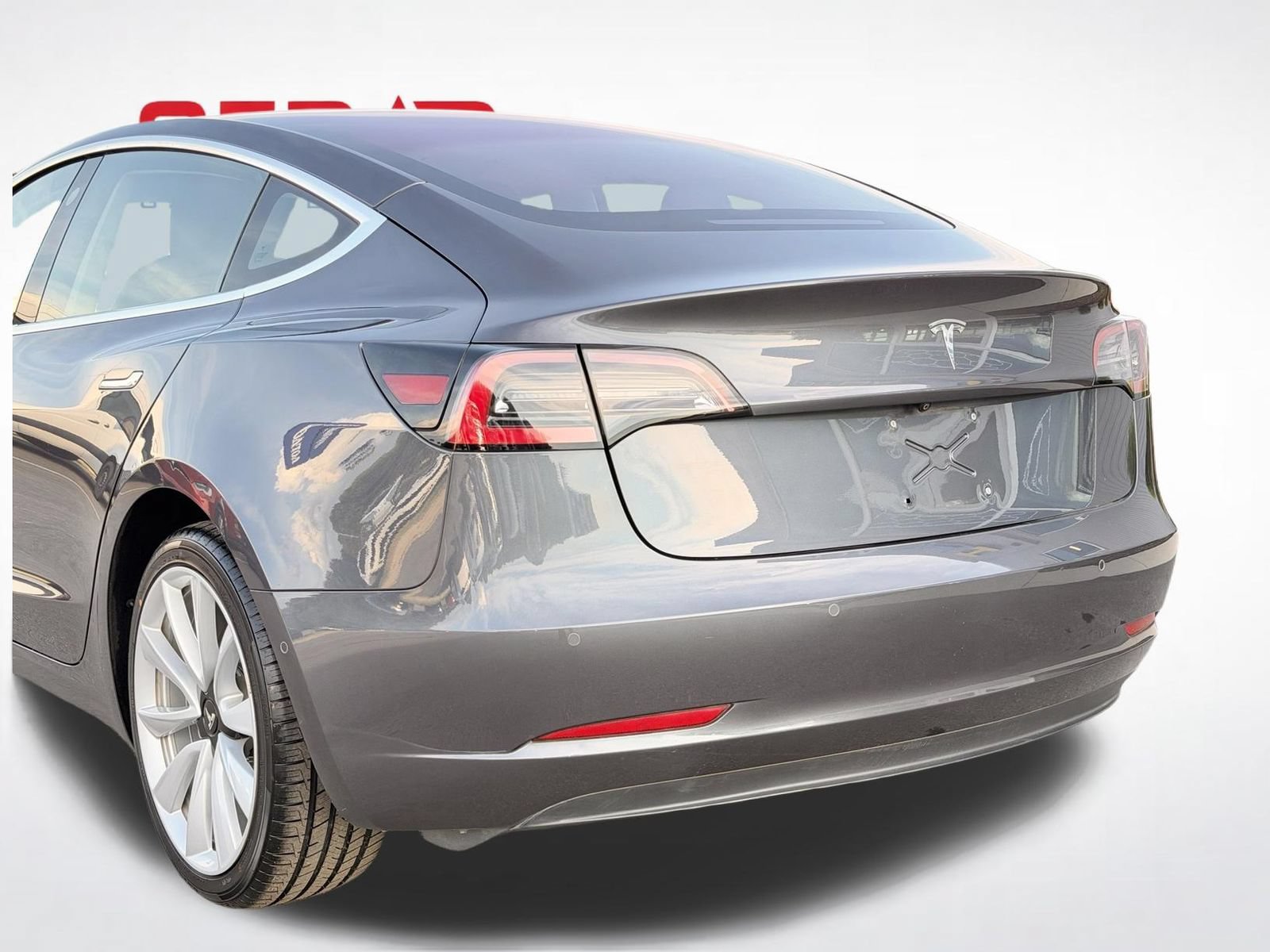 Used 2018 Tesla Model 3 Mid Range RWD image 3