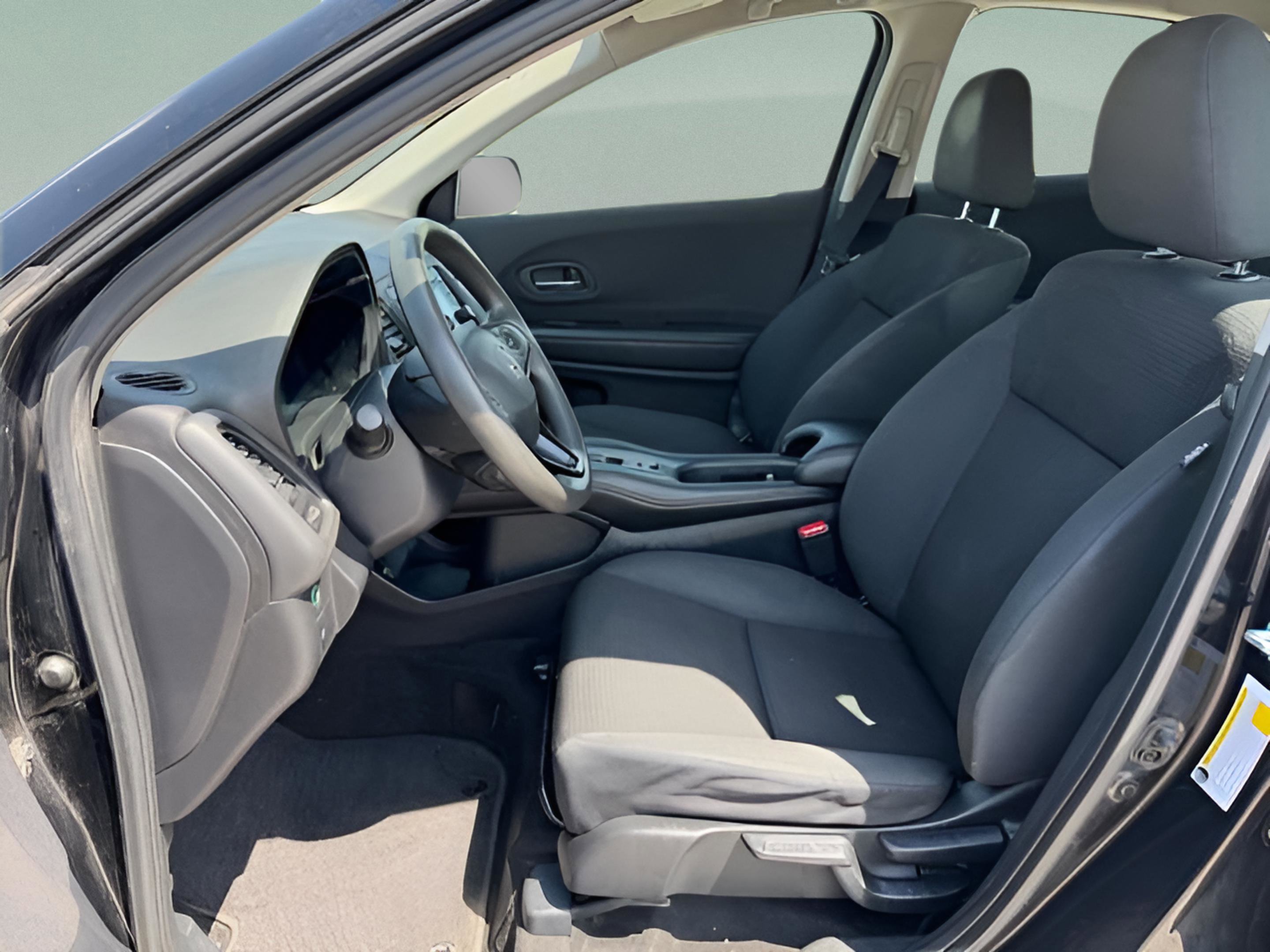 Used 2022 Honda HR-V LX image 18