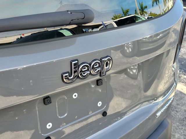 Used 2019 Jeep Renegade Sport image 6