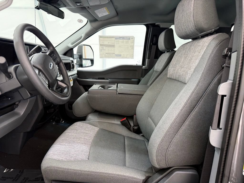 New 2026 Ford F250 XLT w/ FX4 Off-Road Package AWD/4WD image 12