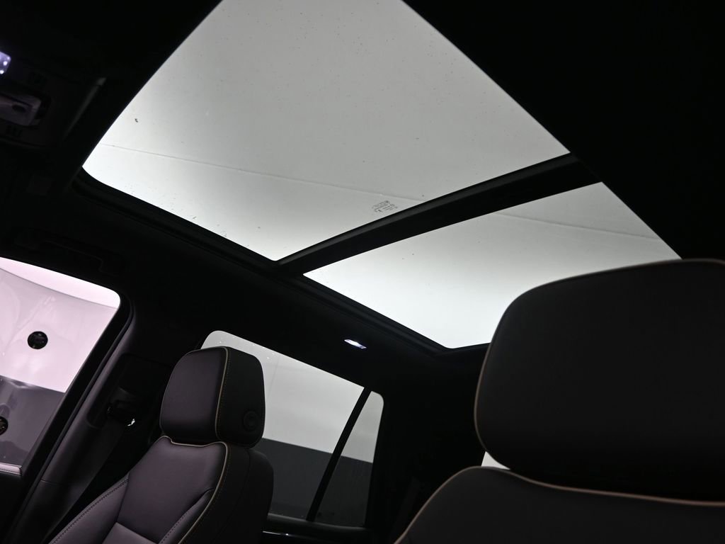 New 2026 Chevrolet Tahoe Premier w/ Sun And Tow Package image 23