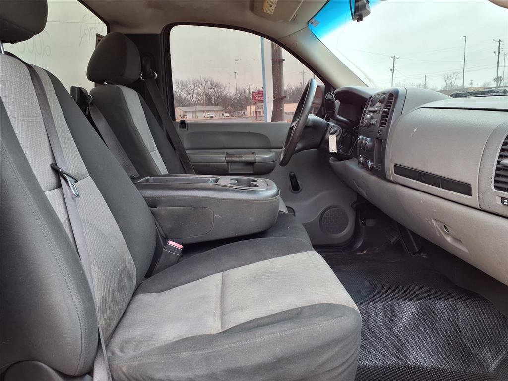 Used 2008 Chevrolet Silverado 1500 W/T w/ LS Package image 12