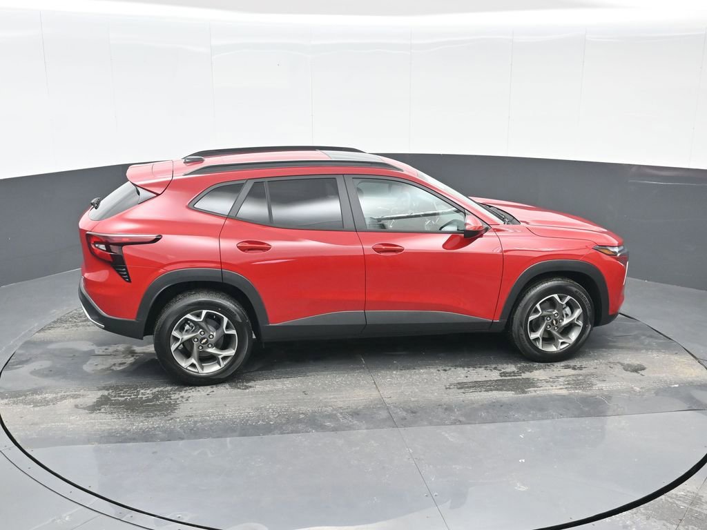 New 2026 Chevrolet Trax LT w/ Sunroof Package image 22