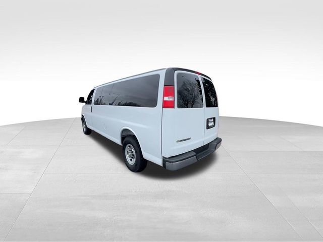 Certified 2025 Chevrolet Express 3500 LT w/ LT Preferred Equipment Group image 8