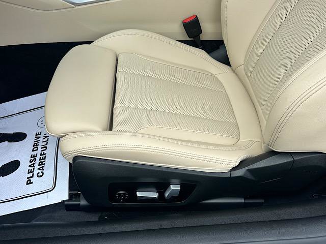 Used 2023 BMW 430i xDrive Coupe w/ Premium Package AWD/4WD image 14