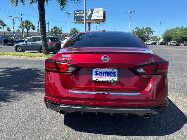 Used 2022 Nissan Altima 2.5 SR FWD image 4
