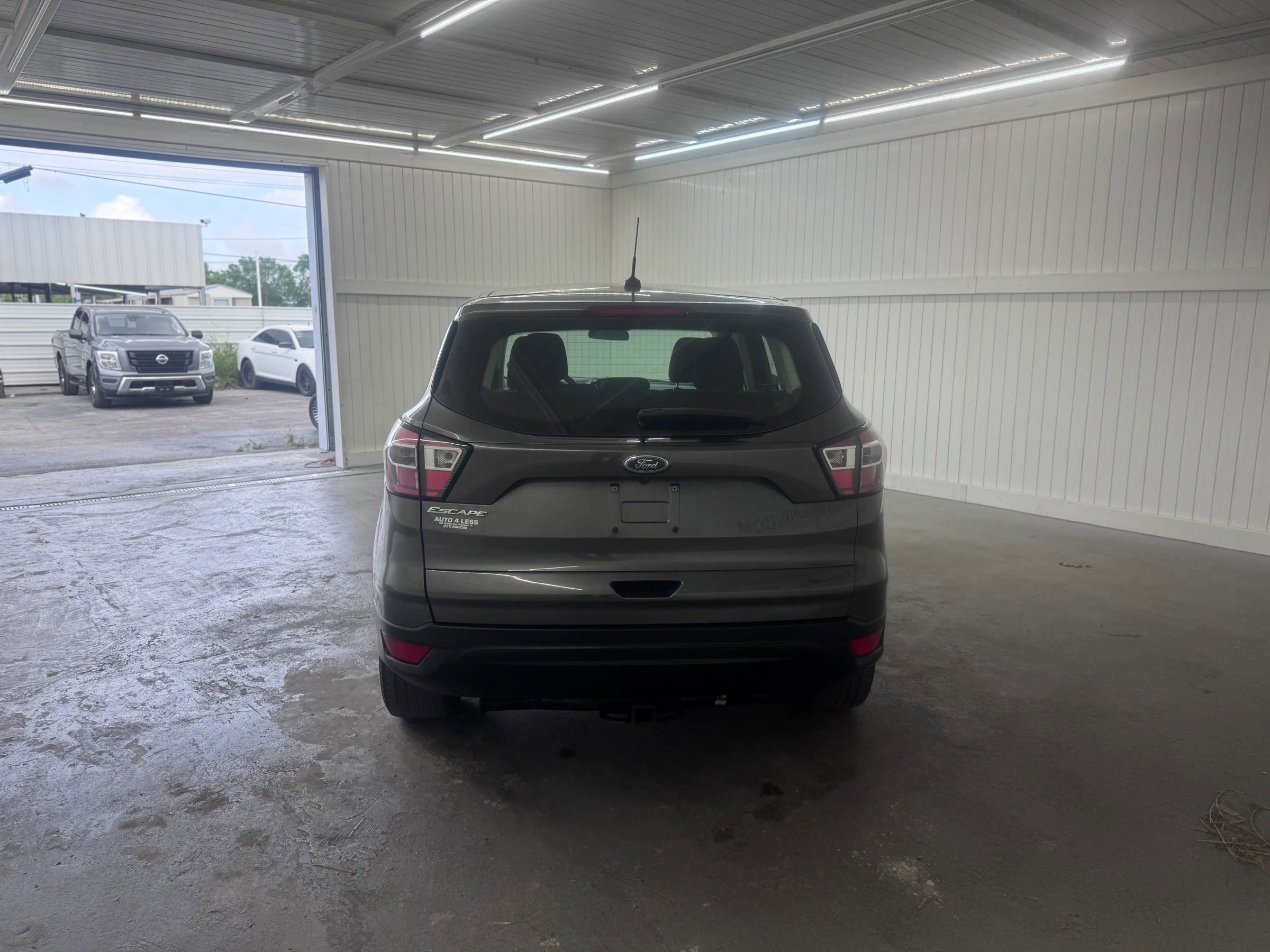 Used 2017 Ford Escape S FWD image 6