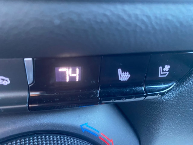 Used 2022 Chevrolet Blazer RS w/ Enhanced Convenience Package image 29