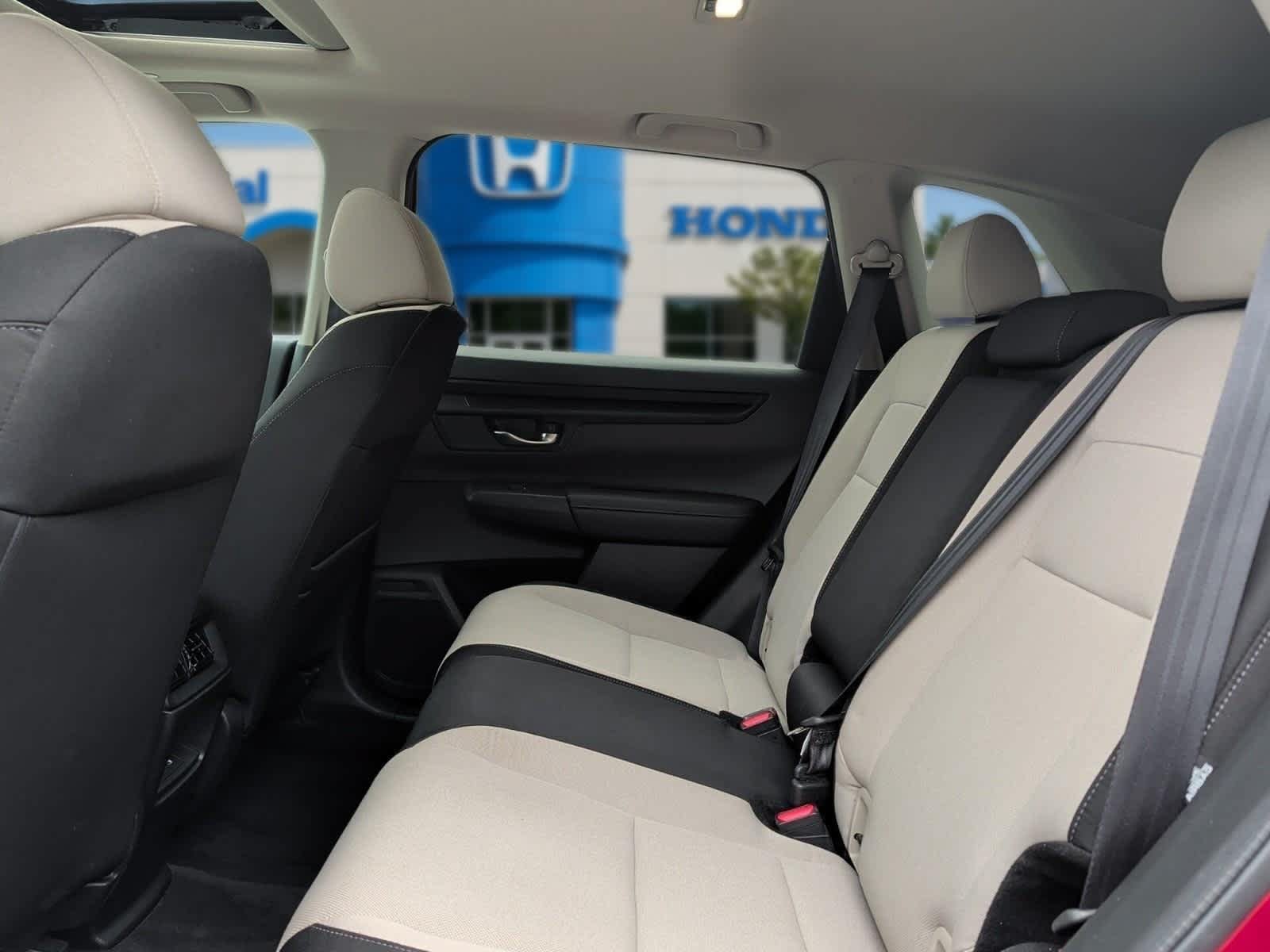 Used 2025 Honda CR-V EX image 29