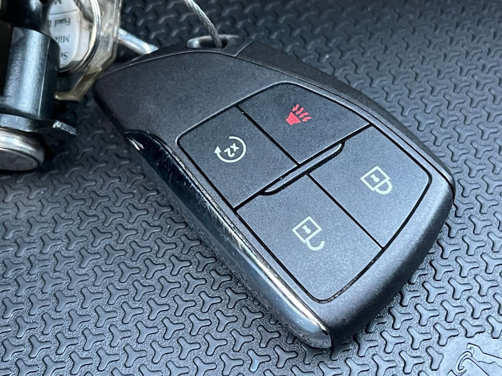 Used 2025 Chevrolet Equinox LT image 21