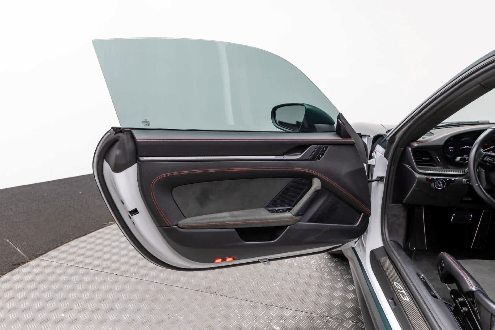 Used 2023 Porsche 911 GT3 RWD image 23