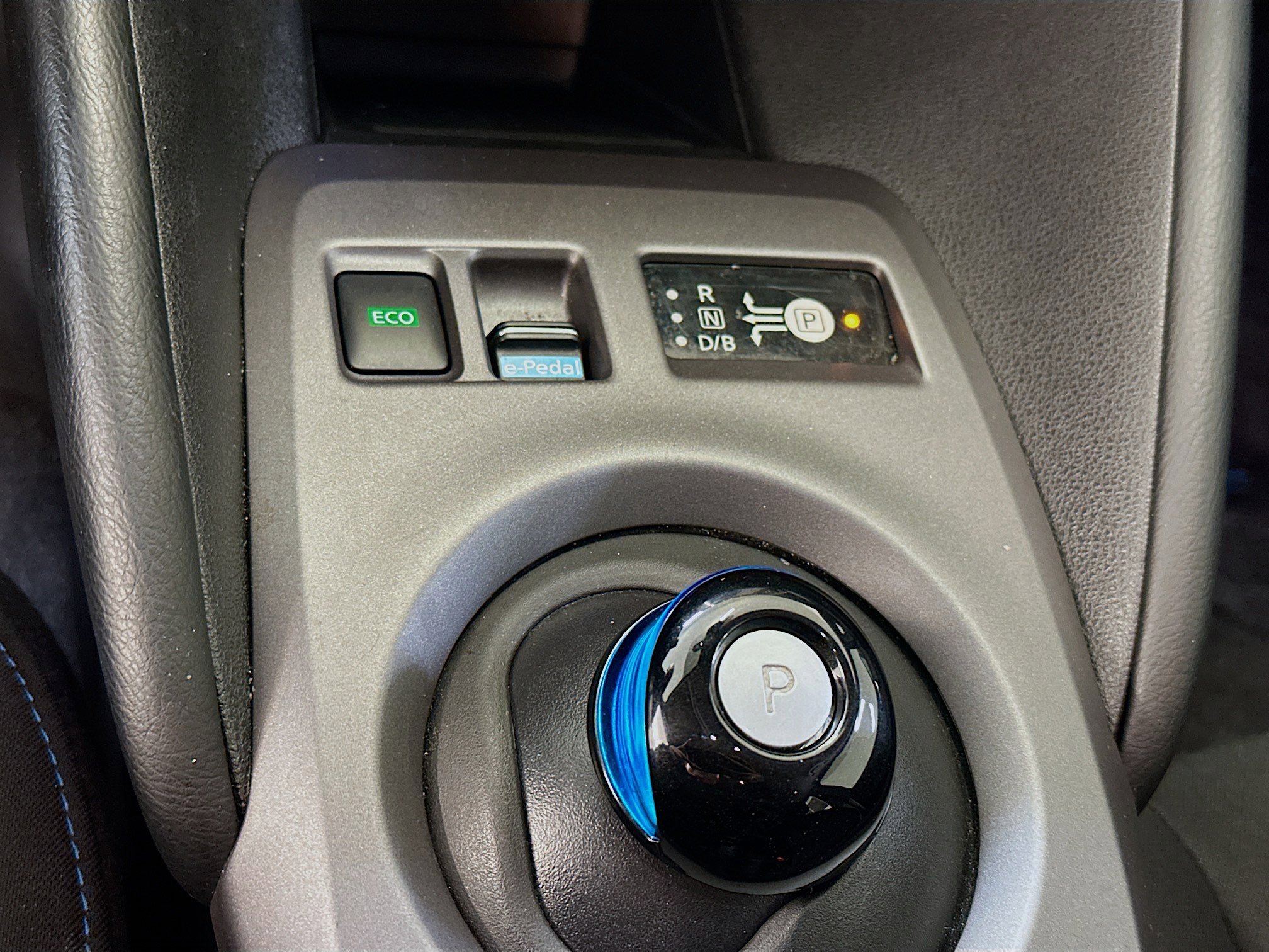 Used 2024 Nissan Leaf S FWD image 24