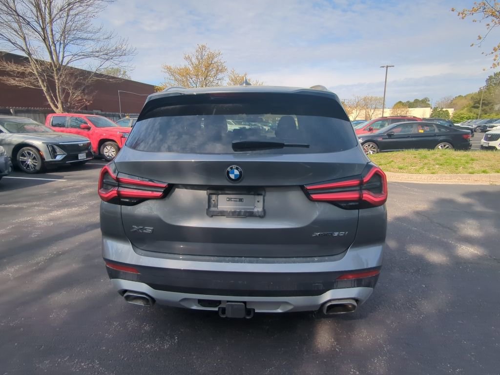 Used 2024 BMW X3 xDrive30i w/ Premium Package w/ZPA image 4