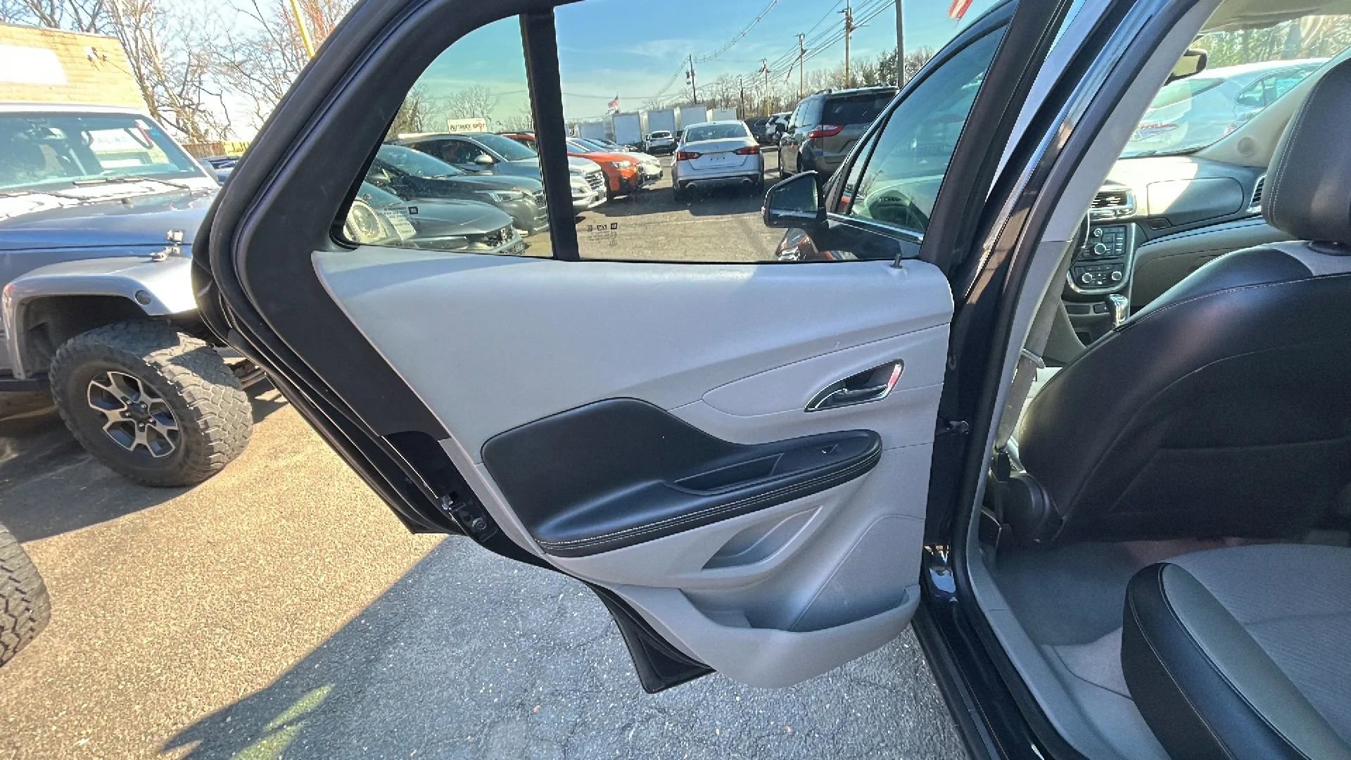 Used 2014 Buick Encore Convenience image 11