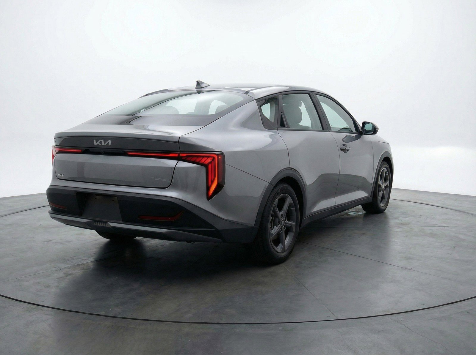 Used 2025 Kia K4 LXS FWD image 9