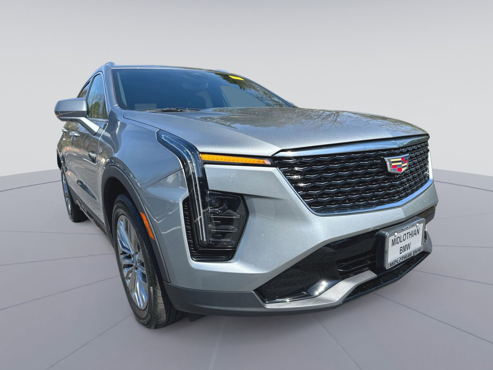 Used 2024 Cadillac XT4 Premium Luxury w/ Active Safety Package image 3