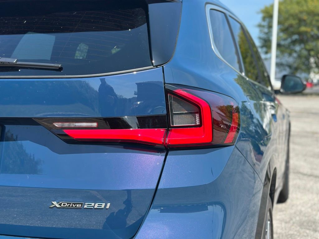 New 2026 BMW X1 xDrive28i w/ Technology Package AWD/4WD image 12