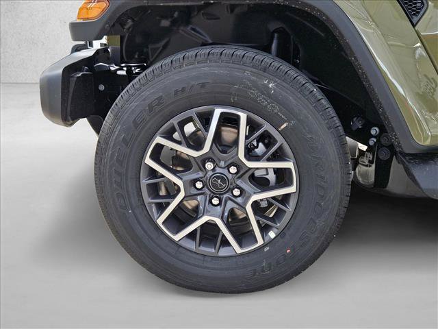 New 2026 Jeep Wrangler Unlimited Sahara AWD/4WD image 10