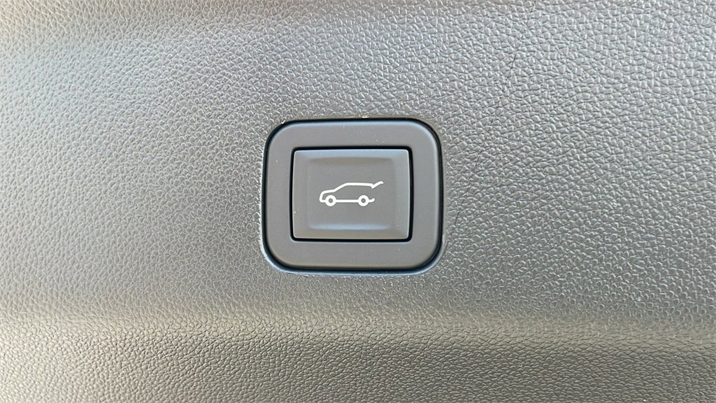 New 2026 GMC Yukon Elevation image 26