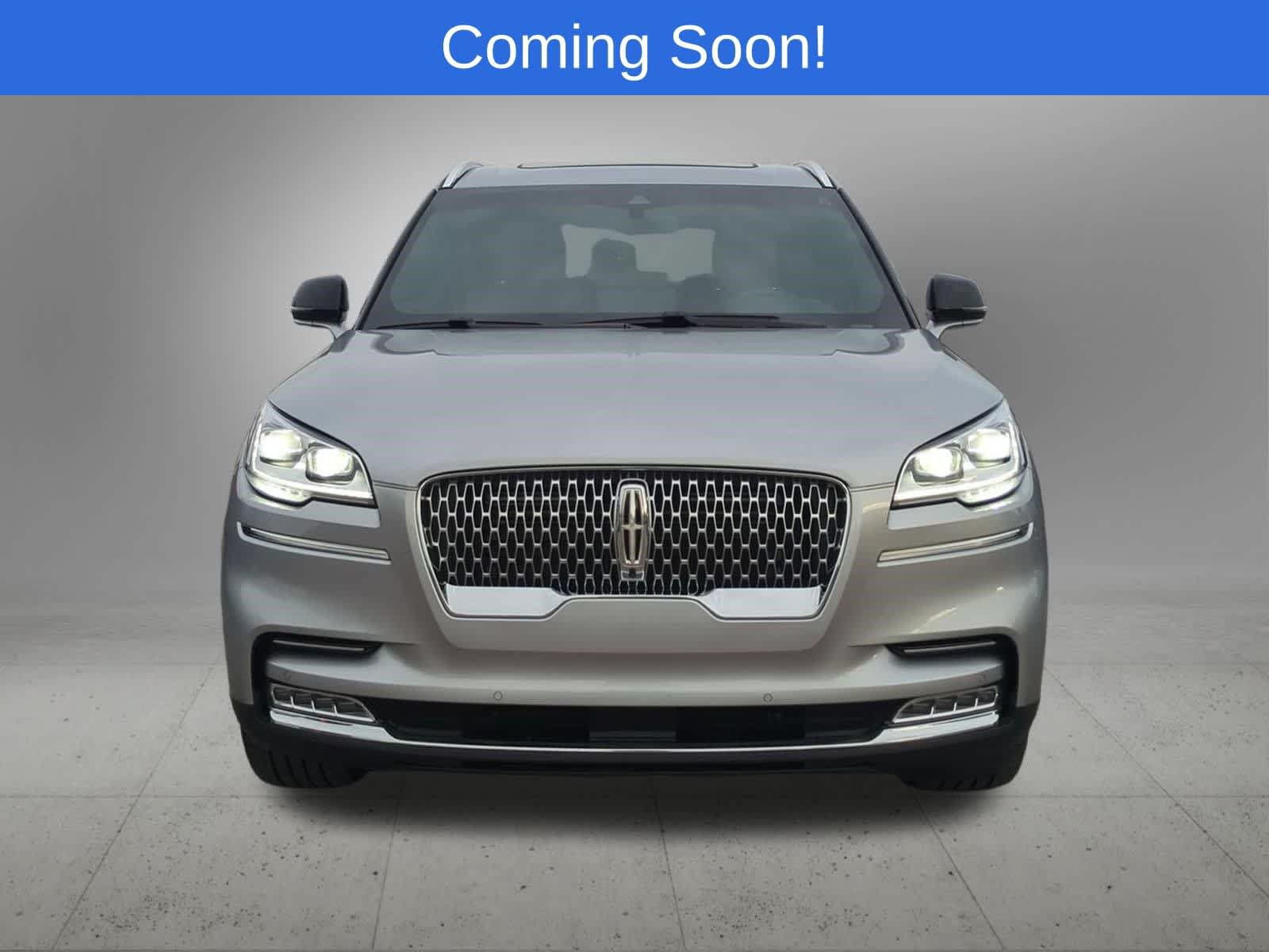 Used 2024 Lincoln Aviator Reserve w/ Equipment Group 201A AWD/4WD image 9