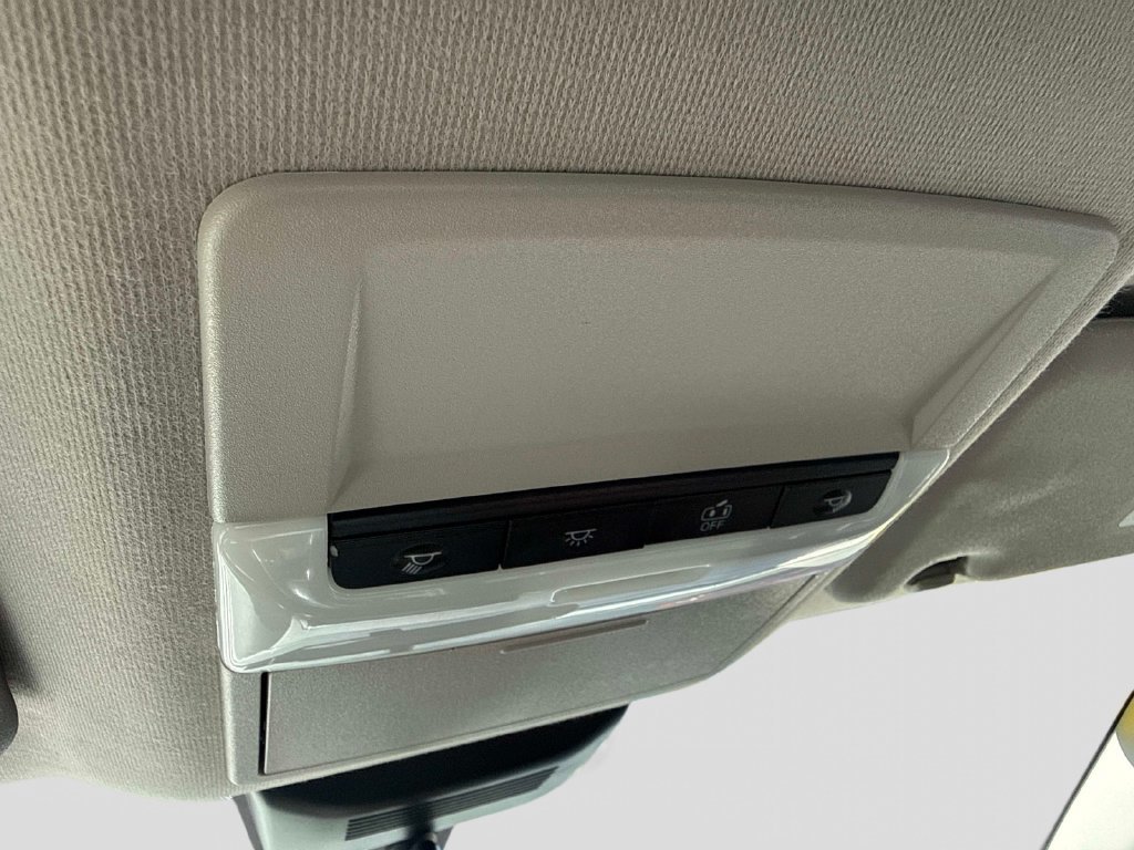Certified 2024 Nissan Sentra SV FWD image 25