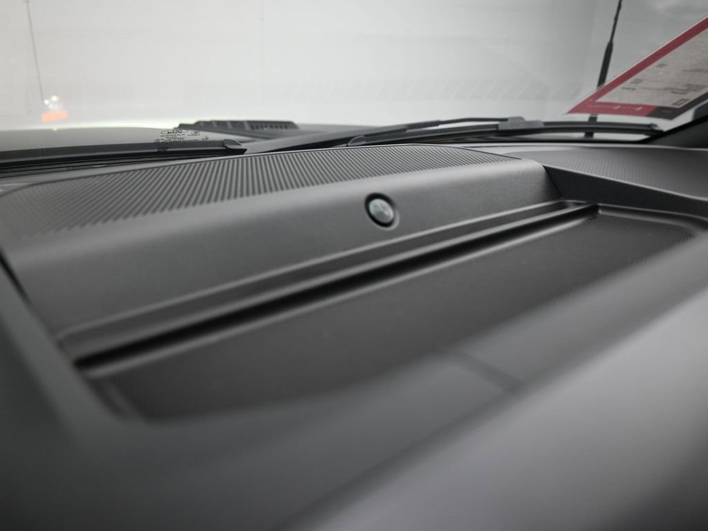 New 2025 Ford F150 XLT w/ Equipment Group 303A High image 19